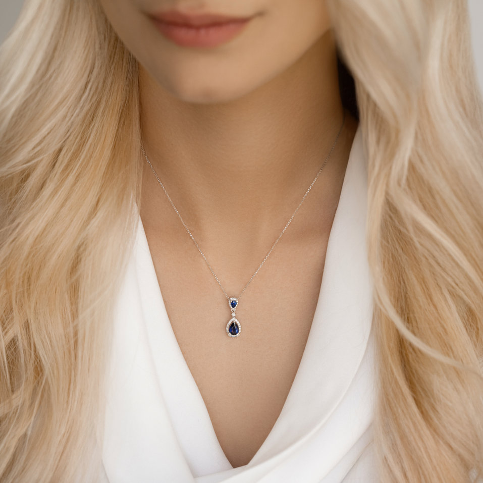 Přívěsok s rubínom a diamantmi King Legend