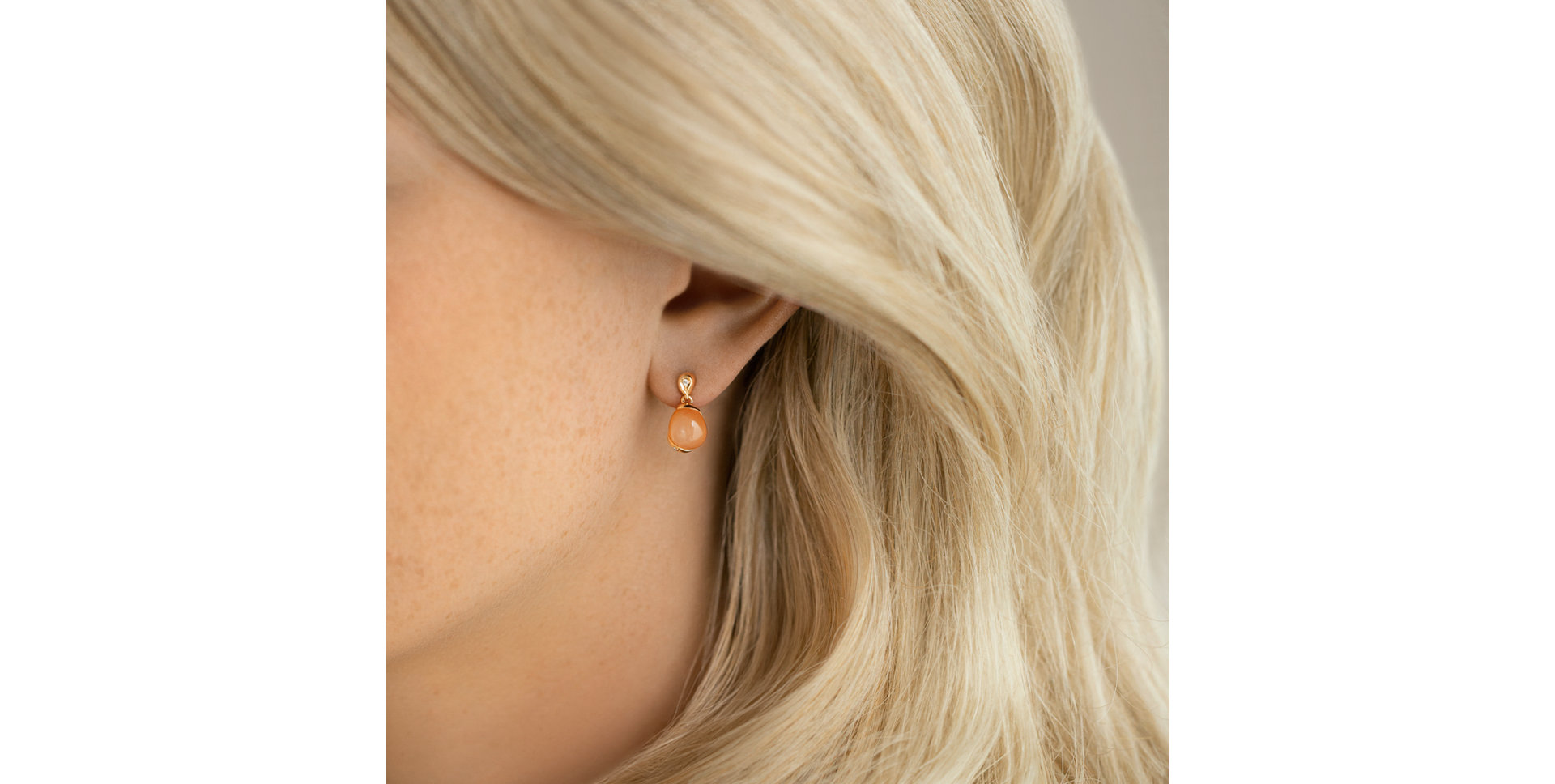 Náušnice s diamantmi a mesačným kameňom Magician Dawn