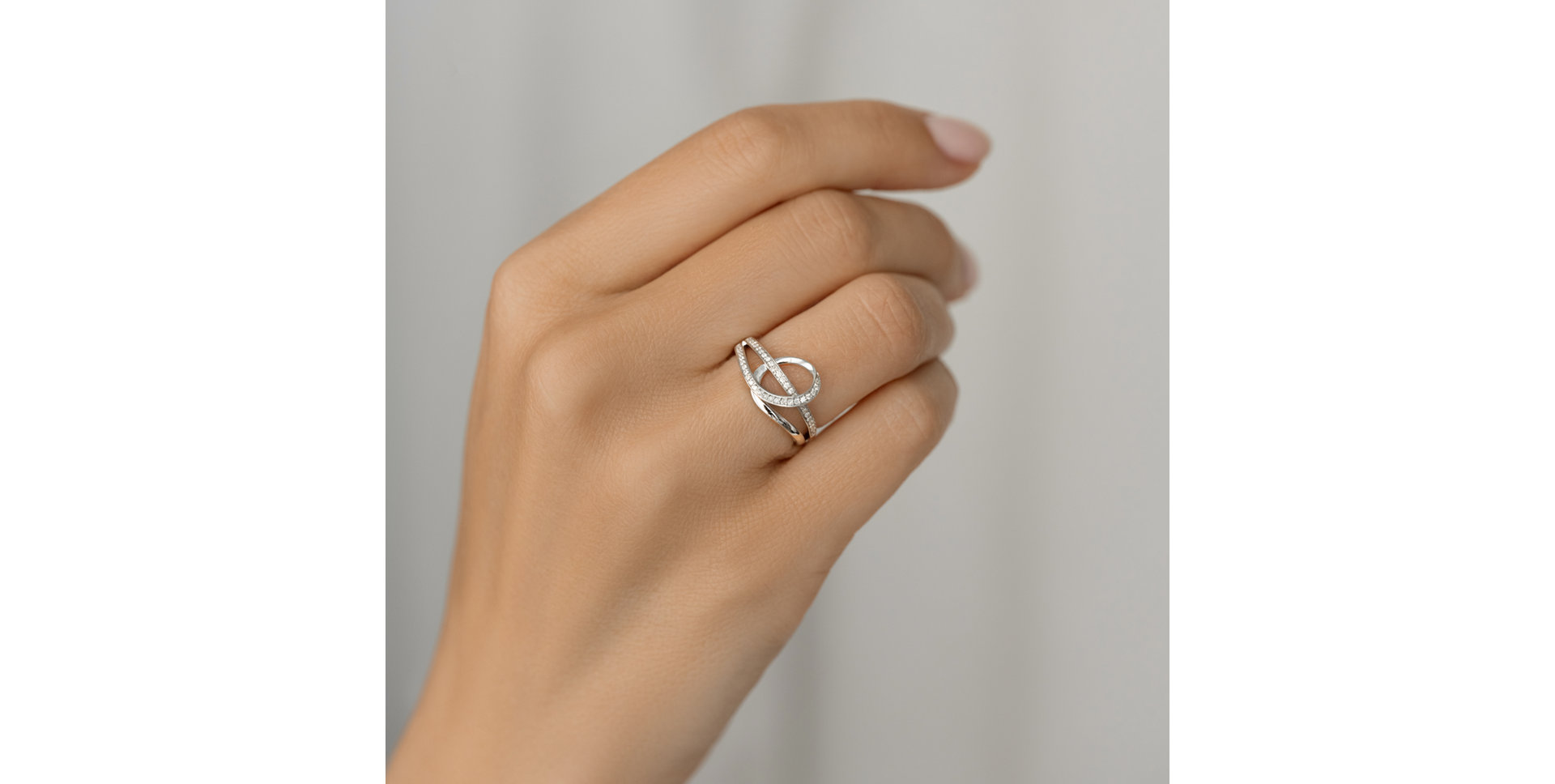 Prsteň s diamantmi Sarrion