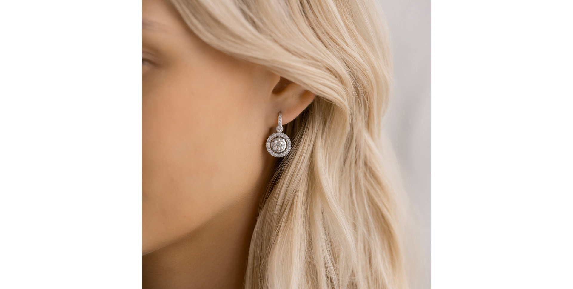 Náušnice s diamantmi Monarch Love