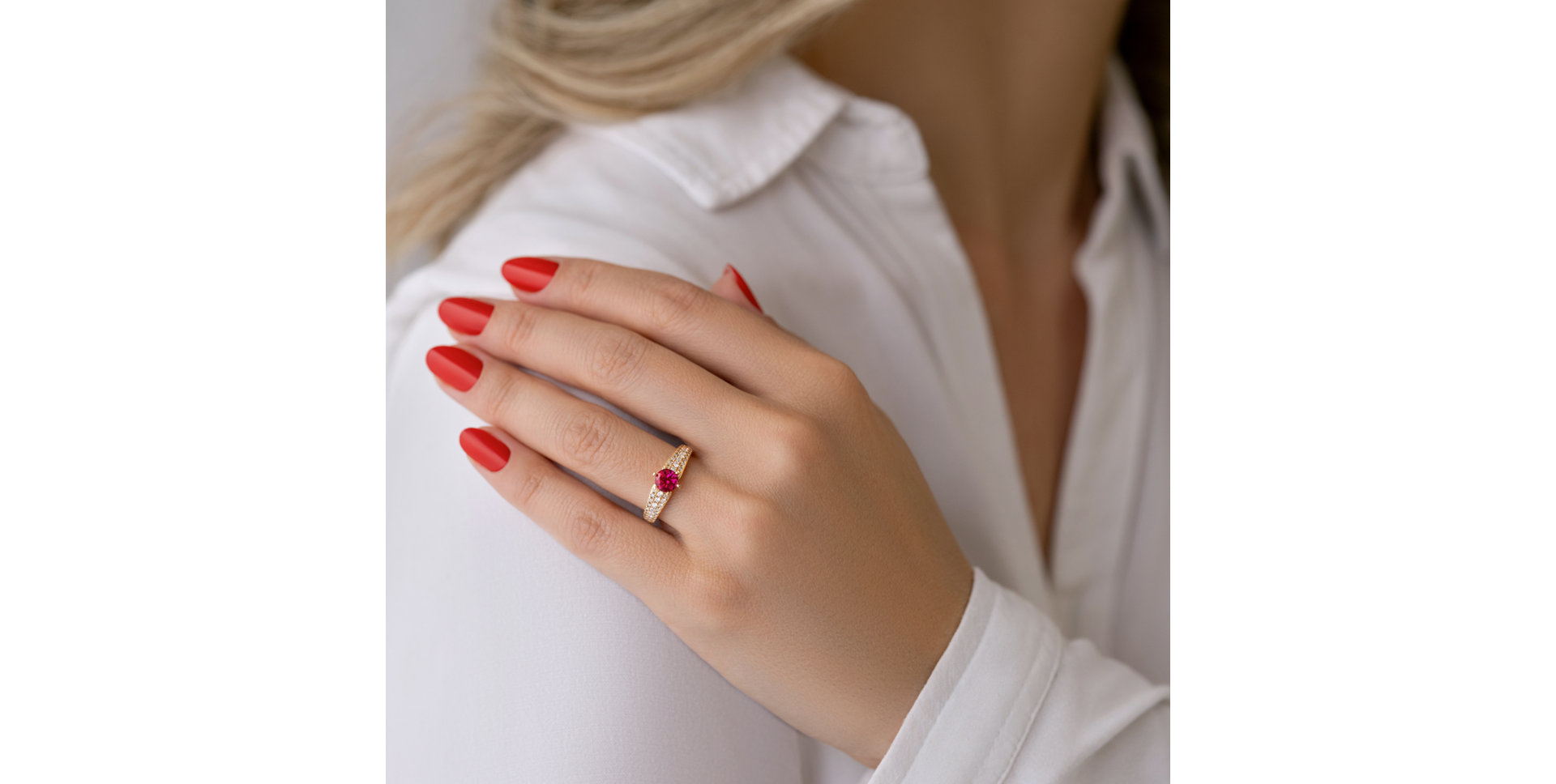 Prsteň s turmalínom a diamantmi Magical Queen