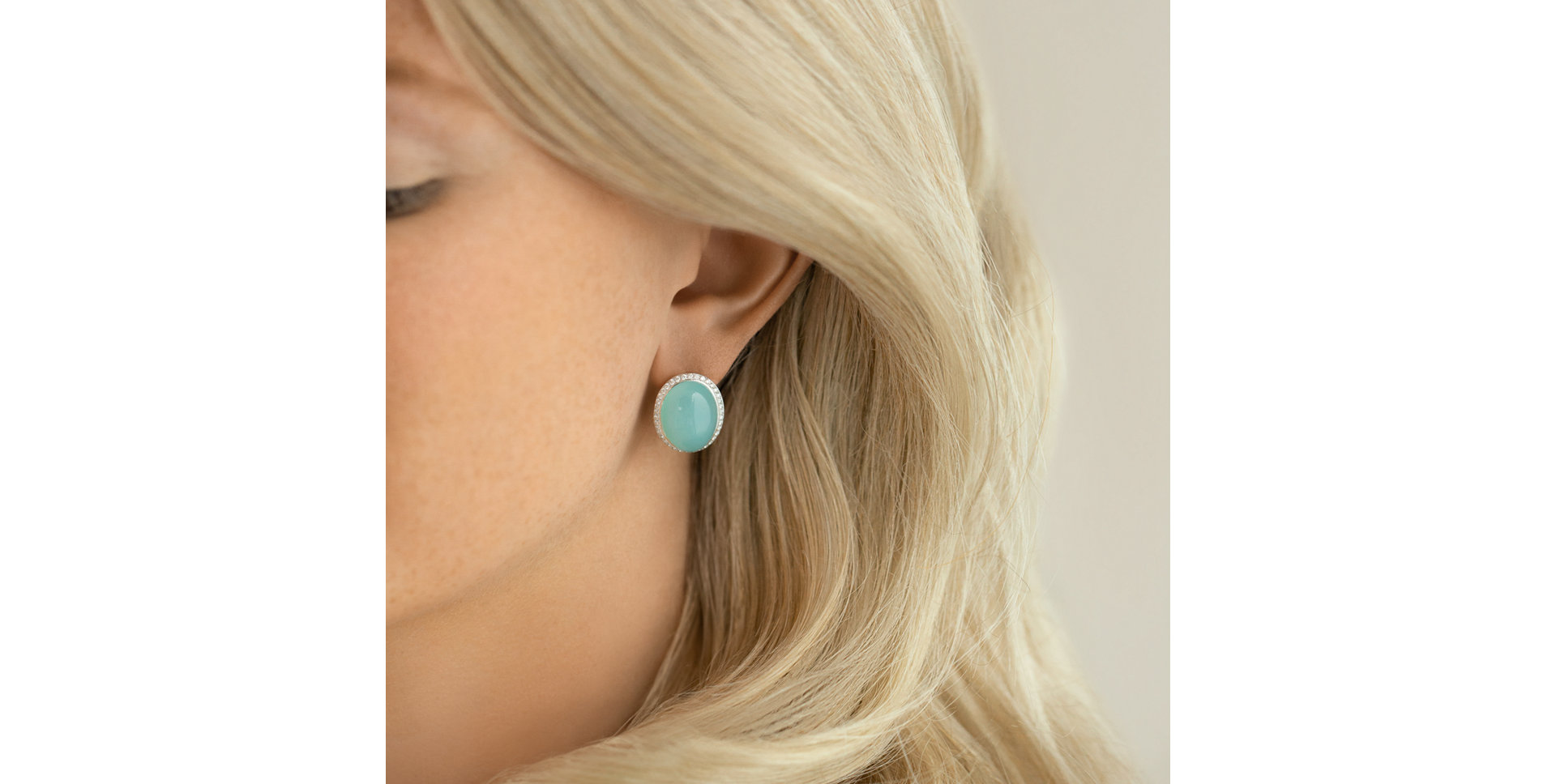 Náušnice s chalcedonom a diamantmi BloomBurst