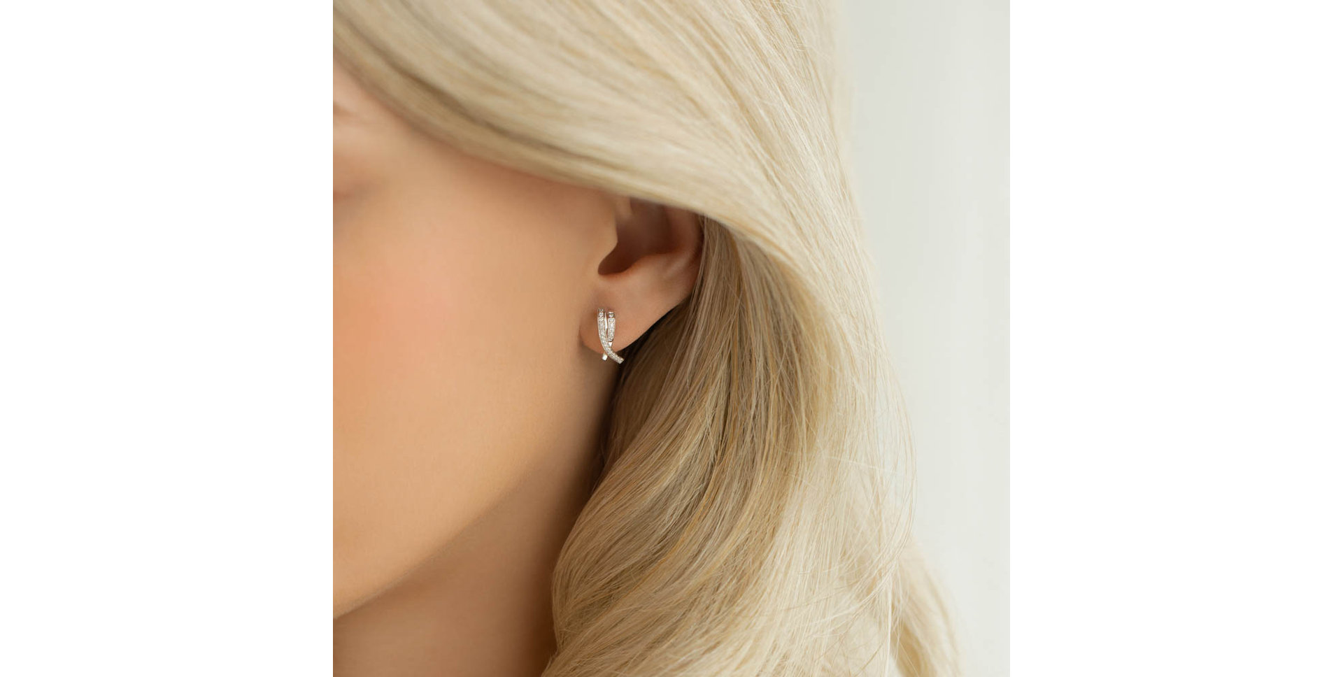 Náušnice s diamantmi Crossed Fantasy