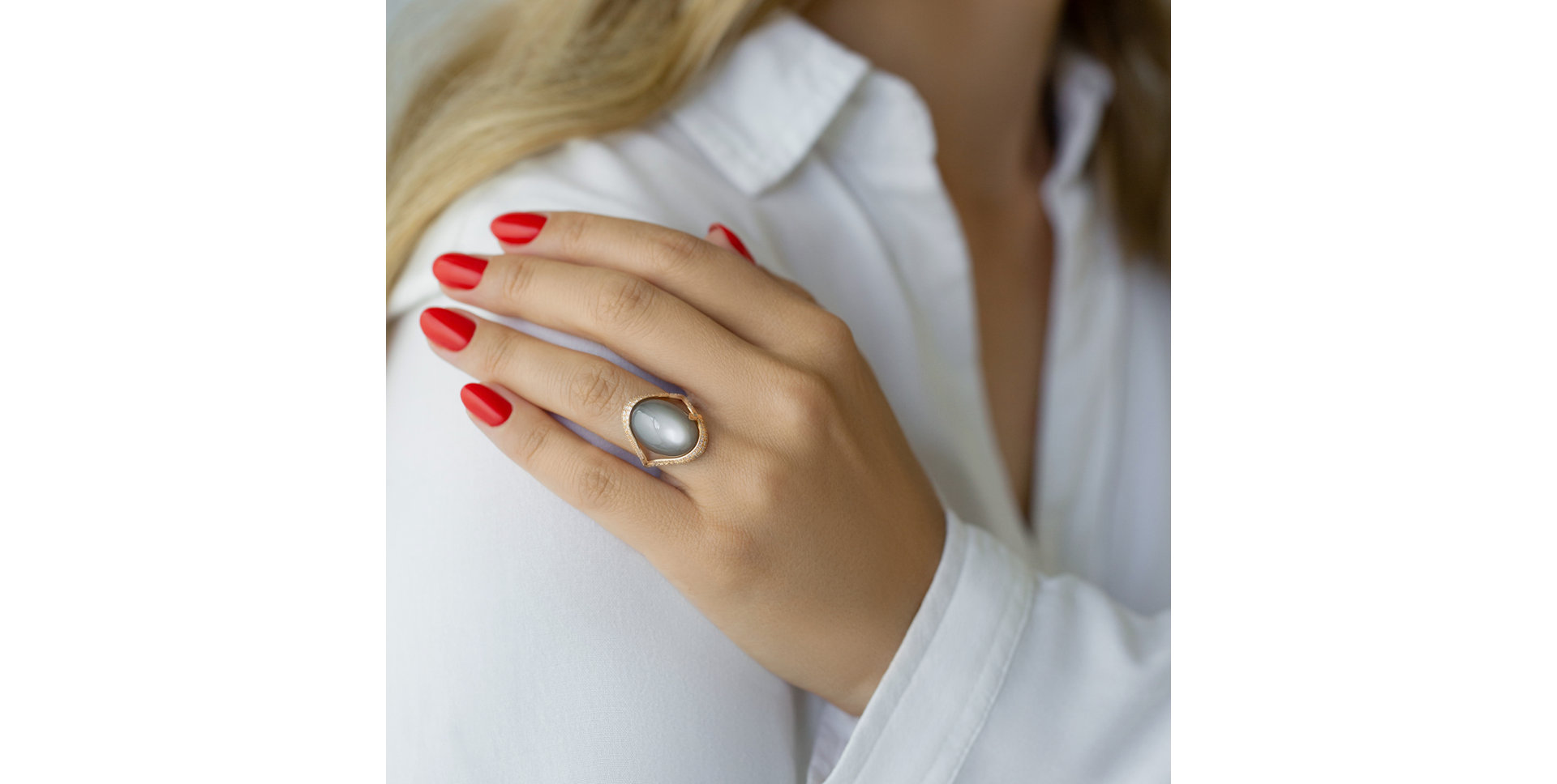 Prsteň s diamantmi a mesačným kameňom Magical Countess