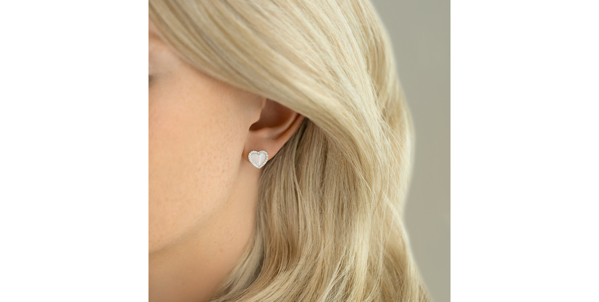 Náušnice s perleťou a diamantmi Midnight in Paris