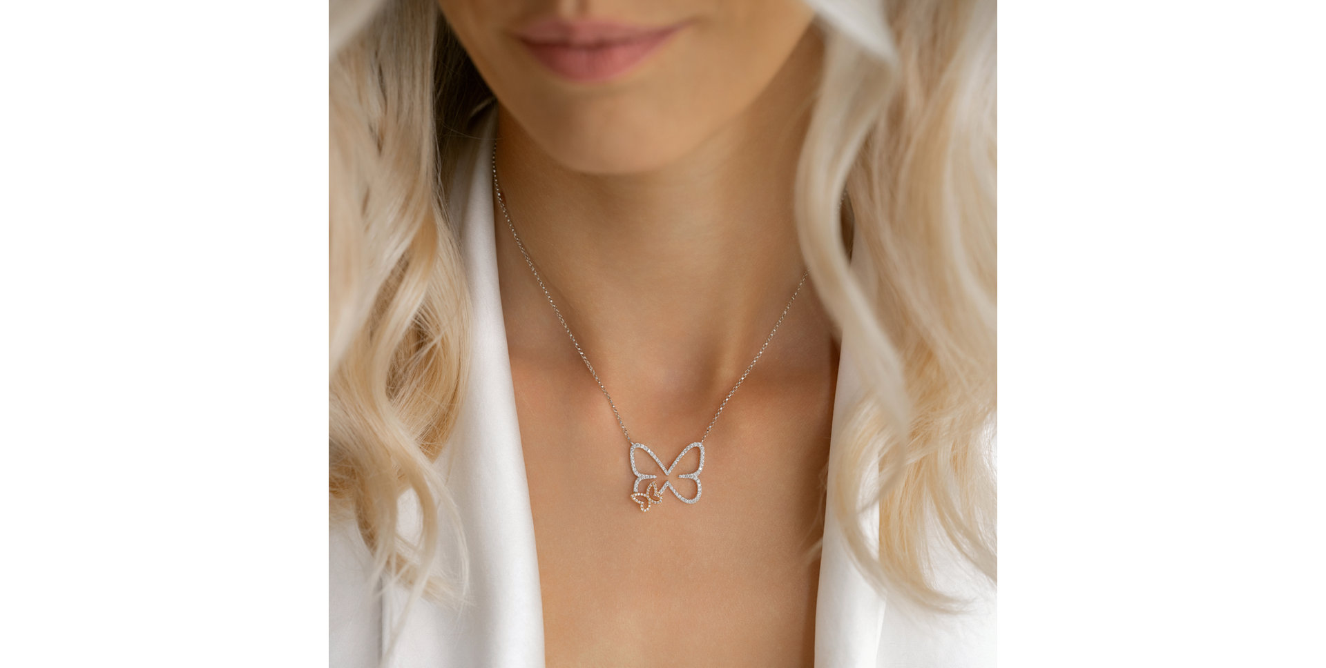 Náhrdelník s diamantmi Mystic Wings