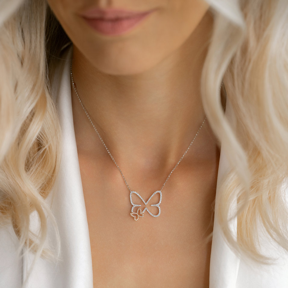 Náhrdelník s diamantmi Mystic Wings
