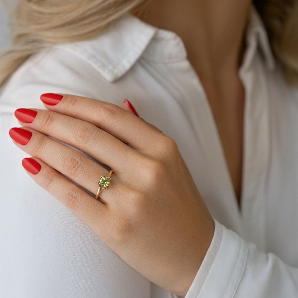 Prsteň s peridotom a diamantmi Charming Delight