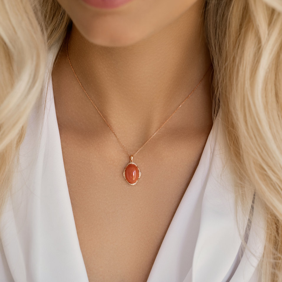 Přívěsok s mesačným kameňom a diamantmi Supermoon